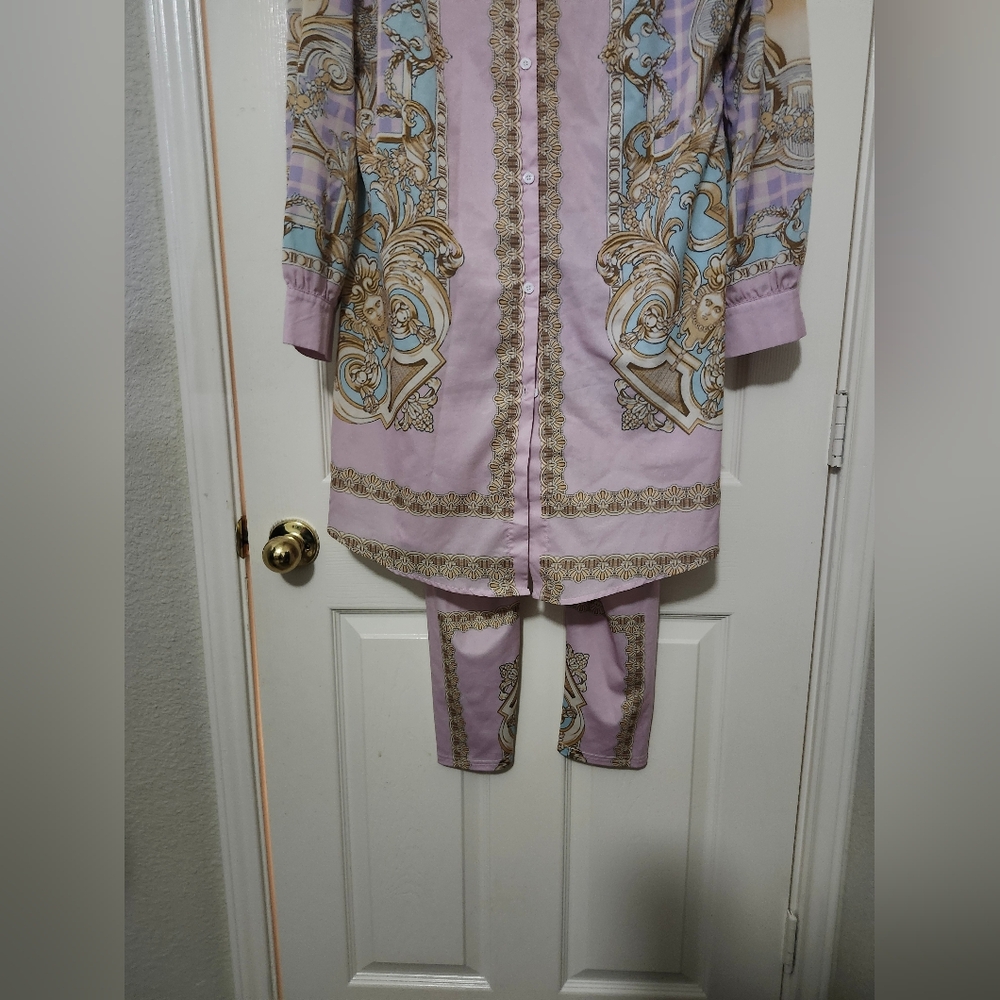 Chic Pastel Patterned Italy Button Down Short And… - image 3